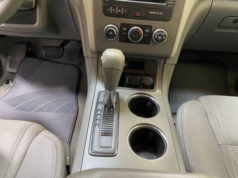 2016 Chevrolet Traverse LS