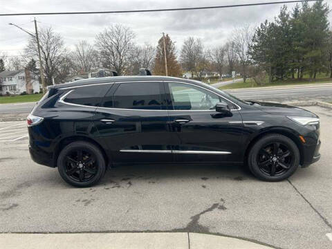 2023 Buick Enclave Essence