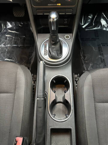 2012 Volkswagen Beetle 2.5L PZEV