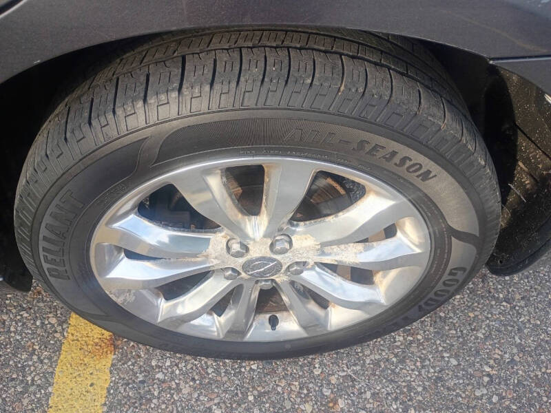 2015 Chrysler 300 Limited