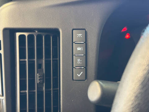 2024 Chevrolet Express 2500