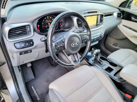 2016 Kia Sorento SX V6