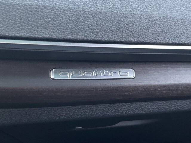 2023 Audi Q5 quattro S line Prem Plus 45 TFSI