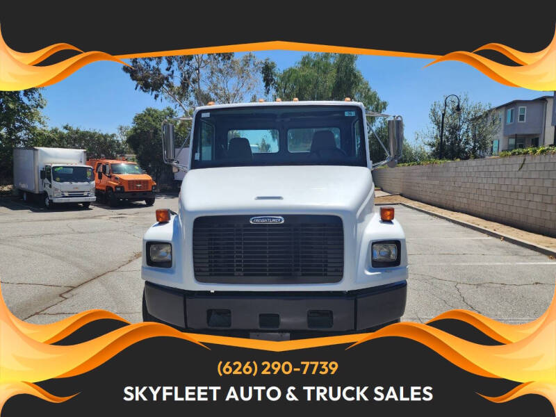2003 Freightliner FL70