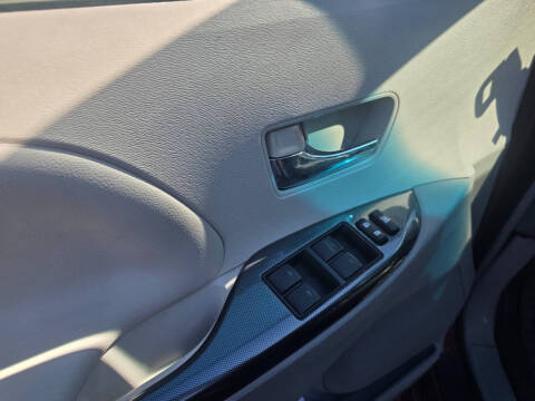 2013 Toyota Sienna SE 8-Passenger