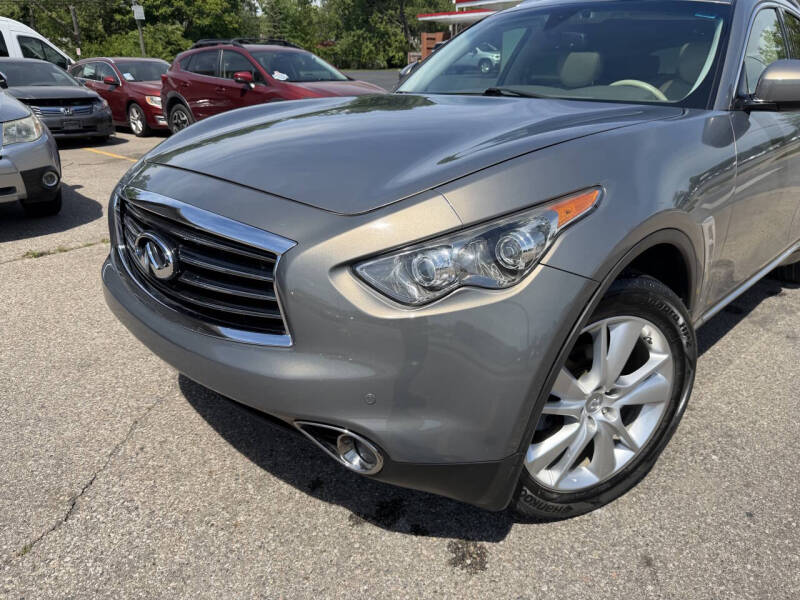 2013 Infiniti FX37