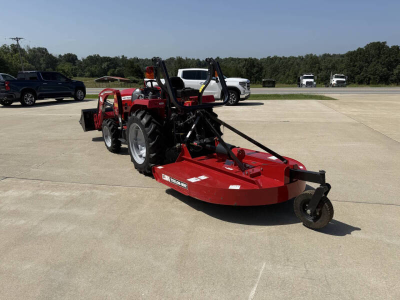 2023 MASSEY FERGUSON 1825E