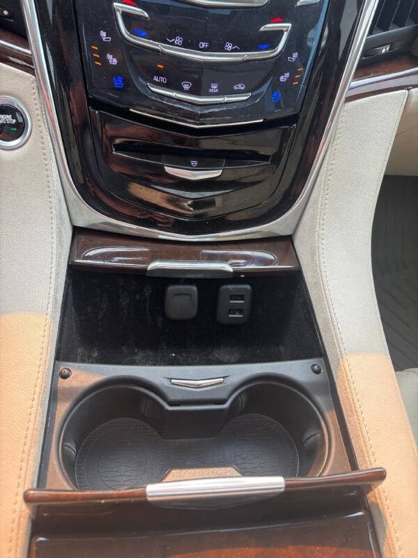 2017 Cadillac Escalade Premium Luxury