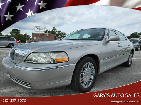 2006 Lincoln Town Car for sale at Gary's Auto Sales in Sneads Ferry NC