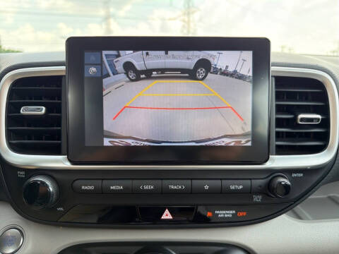 2025 Hyundai Venue SEL
