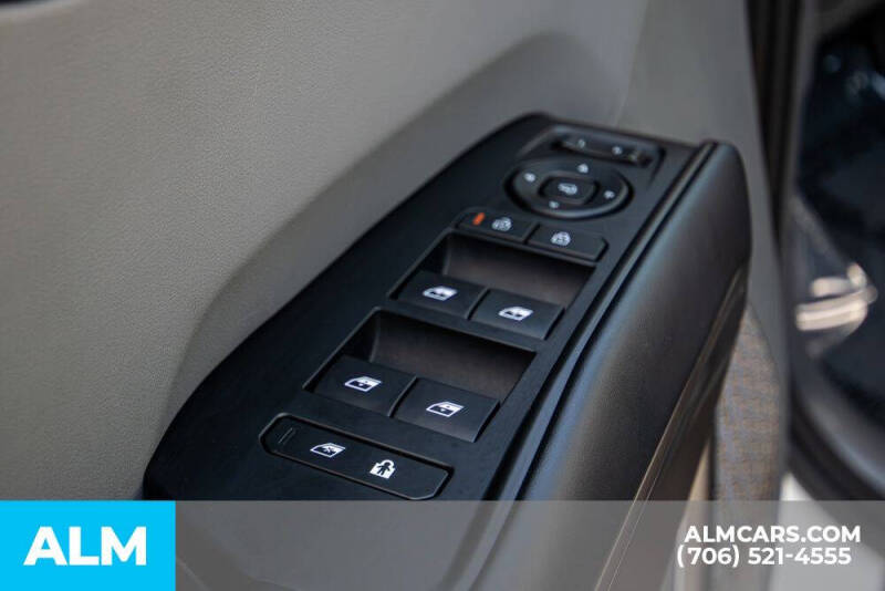 2024 Kia EV9 Light Long Range