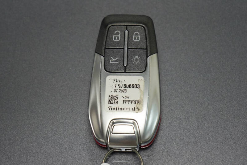 2023 Ferrari 812 GTS