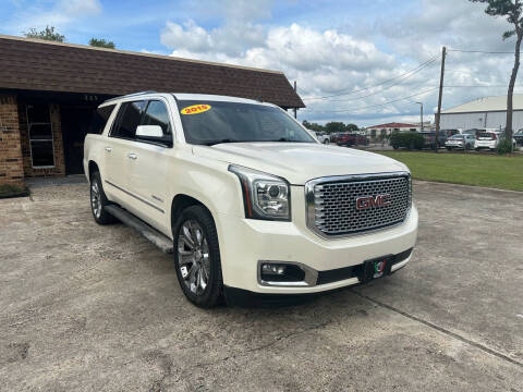 2015 GMC Yukon XL for sale at Fabela's Auto Sales Inc. in Dickinson TX