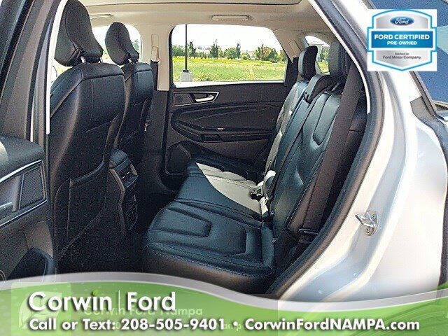 2019 Ford Edge Titanium