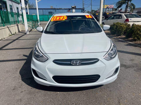 2016 Hyundai Accent SE
