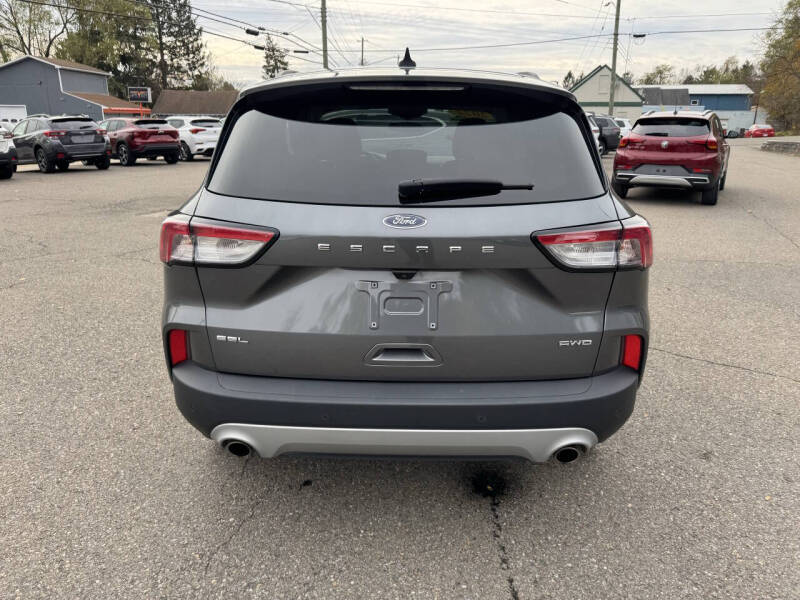2022 Ford Escape SEL