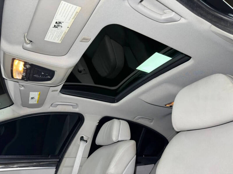 2011 BMW 5 Series 535i