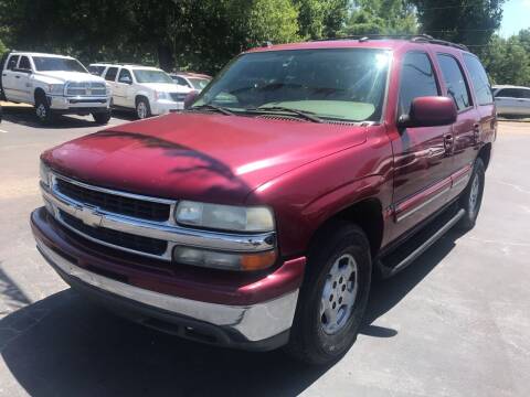 2004 Chevrolet Tahoe for sale at Sartins Auto Sales in Dyersburg TN