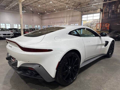 2019 Aston Martin Vantage