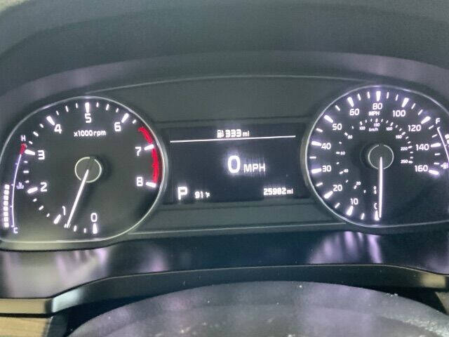 2020 Kia Cadenza Technology