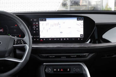 2025 Audi Q5 quattro Premium Plus TFSI