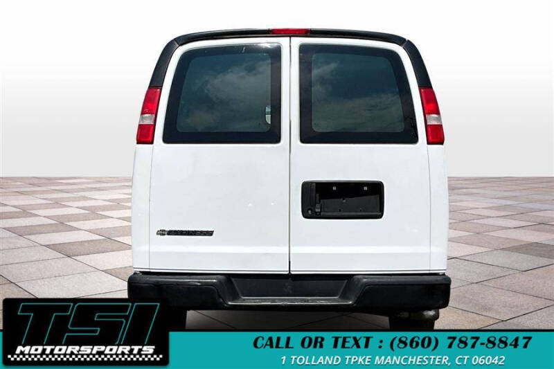 2018 Chevrolet Express 2500