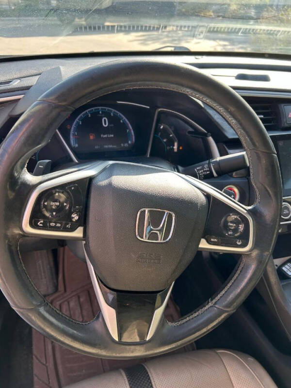 2019 Honda Civic Touring