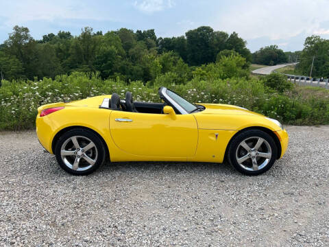 2008 Pontiac Solstice for sale at Skyline Automotive LLC in Woodsfield OH