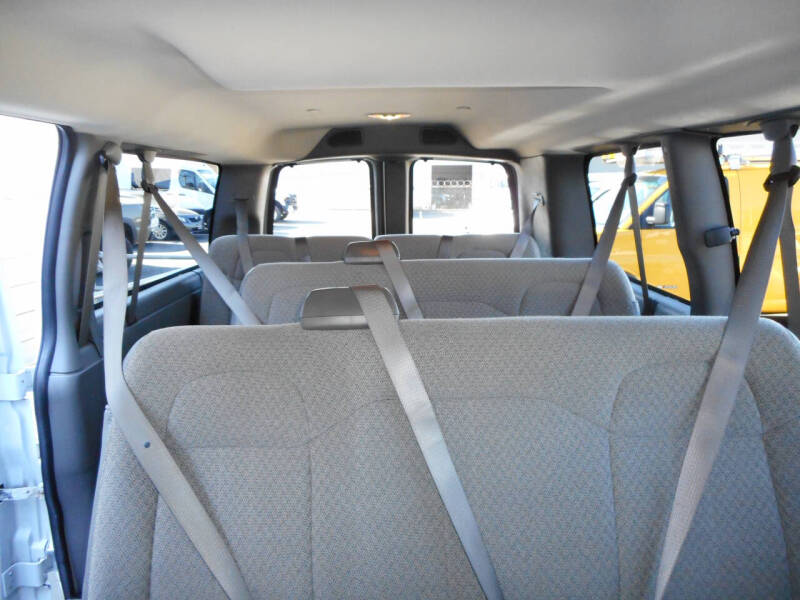 2017 Chevrolet Express LT 3500