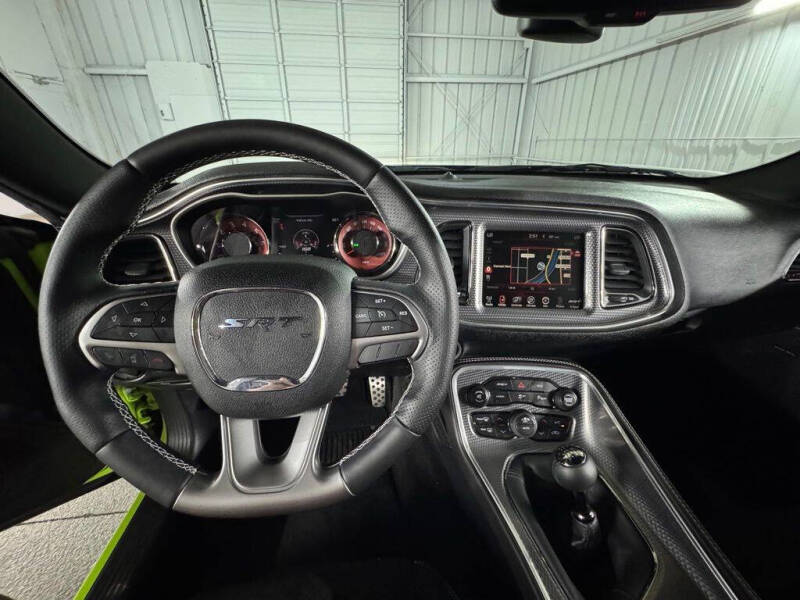 2015 Dodge Challenger SRT Hellcat