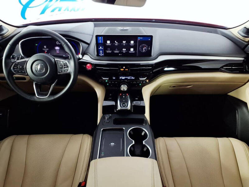 2025 Acura MDX w/Tech