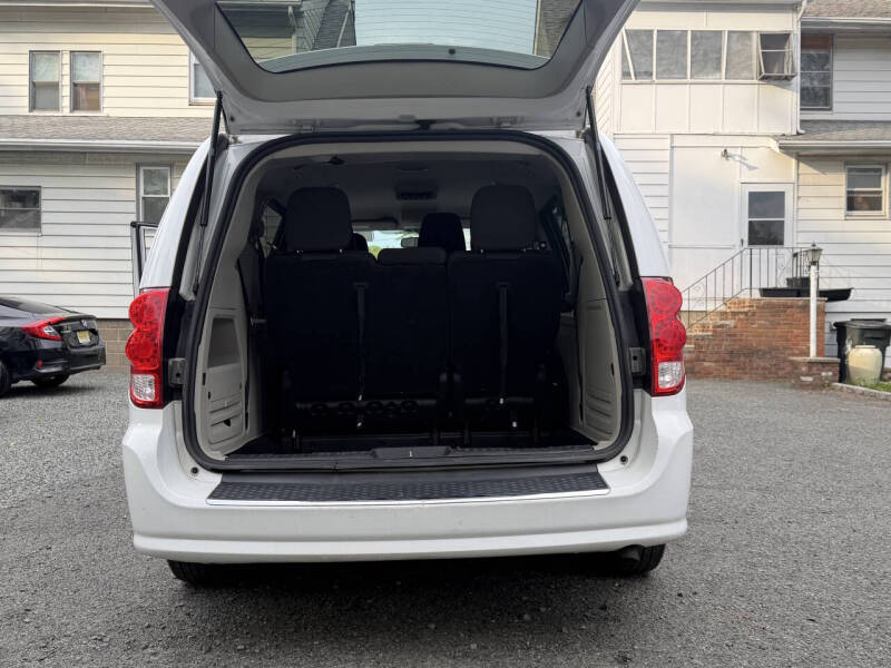2018 Dodge Grand Caravan SE