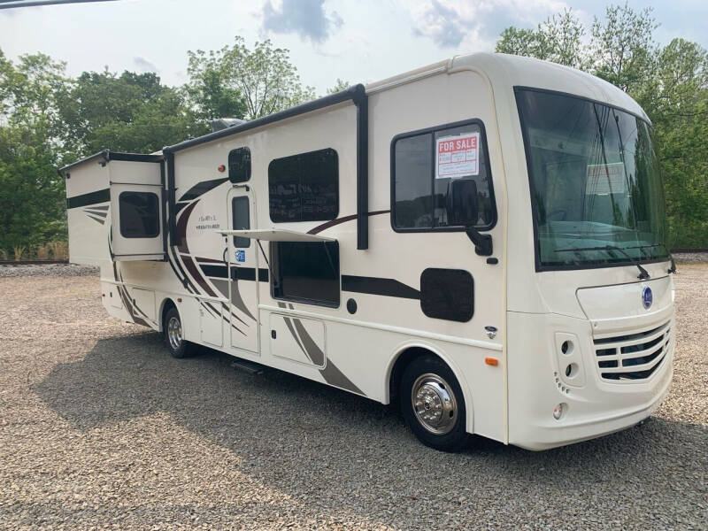 2023 Holiday Rambler Admiral 32  for sale at Reds Garage Sales Service Inc in Bentleyville PA