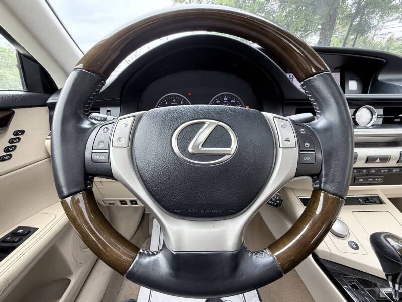 2013 Lexus ES 350