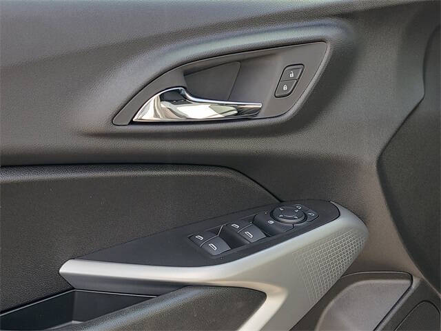 2026 Chevrolet Trax RS