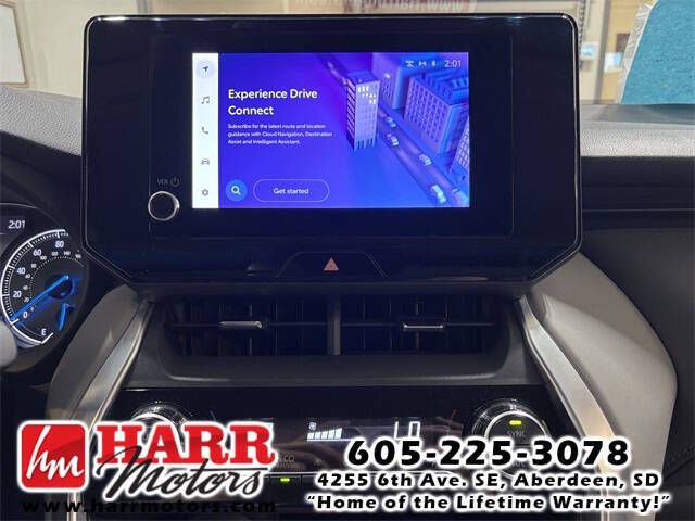 2023 Toyota Venza LE