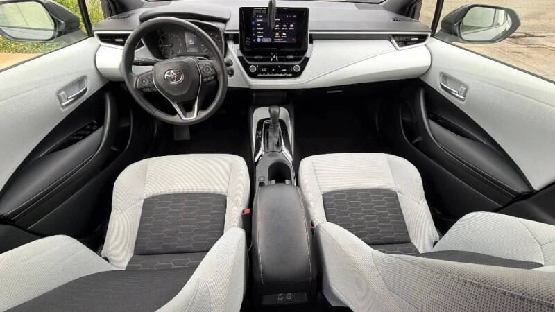 2023 Toyota Corolla Hatchback SE
