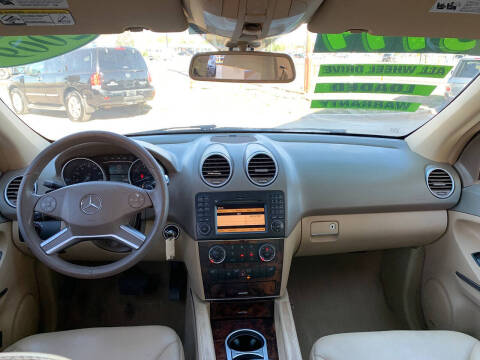 2009 Mercedes-Benz M-Class ML 550