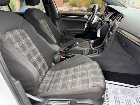 2015 Volkswagen Golf GTI S