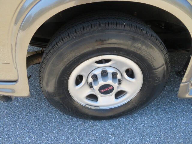 2021 GMC Savana LS 2500