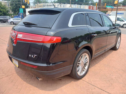 2019 Lincoln MKT