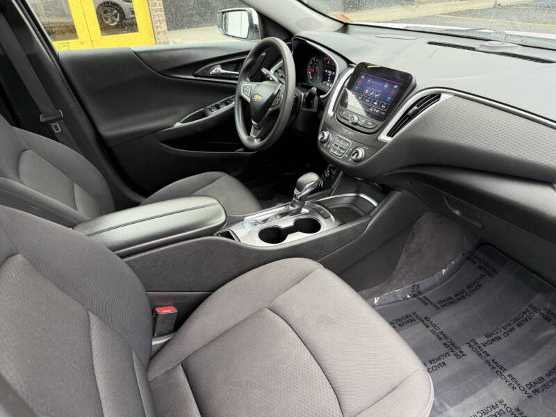 2023 Chevrolet Malibu LT