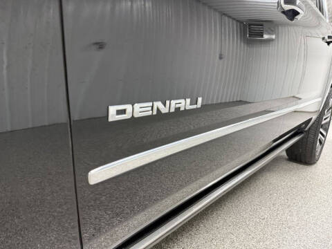 2017 GMC Yukon XL Denali