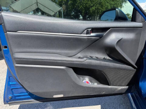 2020 Toyota Camry XSE