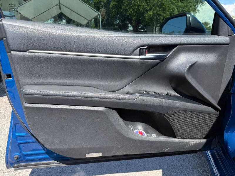 2020 Toyota Camry XSE