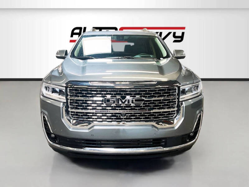 2022 GMC Acadia Denali