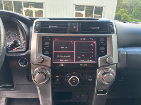 2022 Toyota 4Runner SR5