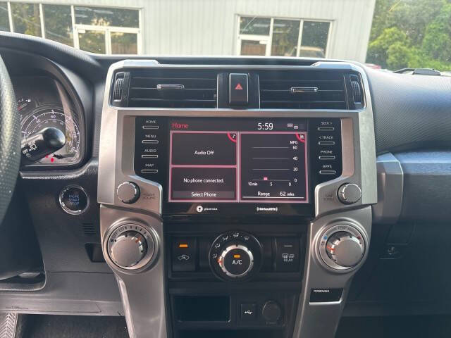 2022 Toyota 4Runner SR5