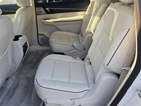 2025 Buick Enclave Avenir