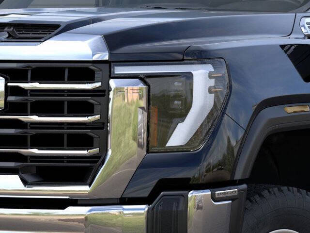 2026 GMC Sierra 3500HD CC